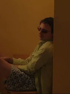 Urchin - Harris Dickinson - critique