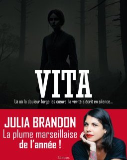 VITA - Julia Brandon - critique