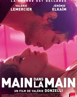 Main dans la main - coup d'oeil